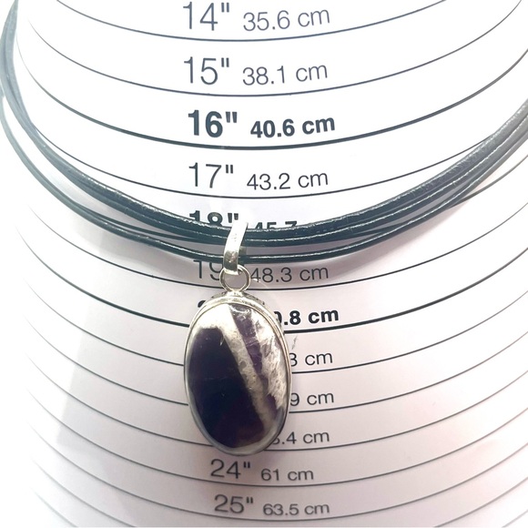Sterling Silver Chevron Amethyst Pendant Necklace 925 Purple Banded Quartz - Picture 4 of 11